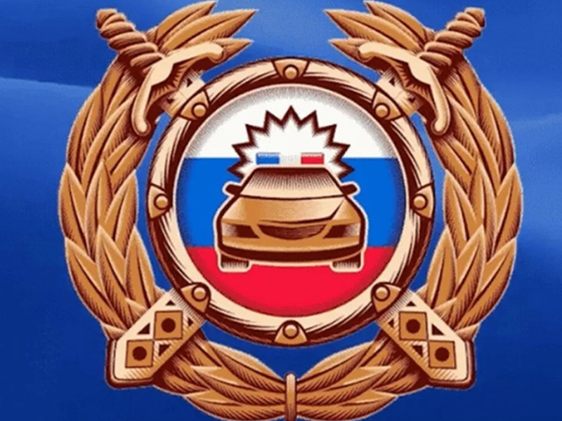 Госавтоинспекция призывает родителей уделить повышенное внимание безопасности несовершеннолетних водителей мопедов и скутеров.