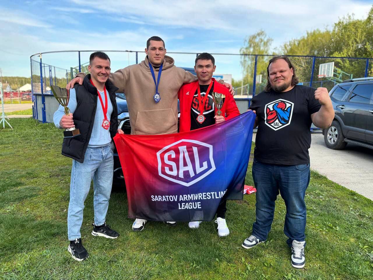 Наш земляк Максим Федоров стал чемпионом VII Межрегионального турнира Пензенской области по армрестлингу, посвященного Дню Победы.