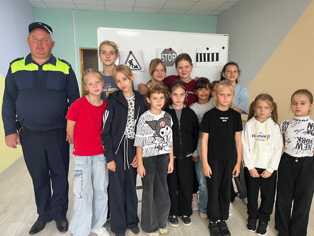 Сотрудники полиции провели мероприятие «Внимание, дети идут в школу!».